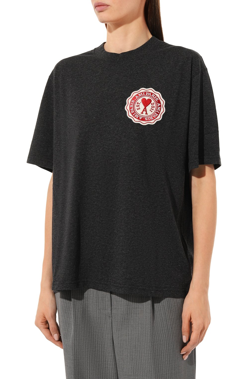 Хлопковая футболка AMI темно-серого цвета по цене 19950 руб., арт. UTS011 717, фото 3 Хлопковая футболка AMI, арт. UTS011 717, фото 3