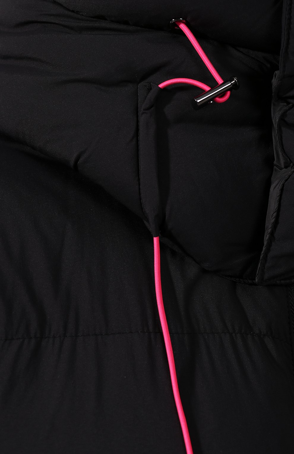 Пуховик ZADIG AND VOLTAIRE черного цвета по цене 46950 руб., арт. WHCK2902F, фото 5 Пуховик ZADIG AND VOLTAIRE, арт. WHCK2902F, фото 5