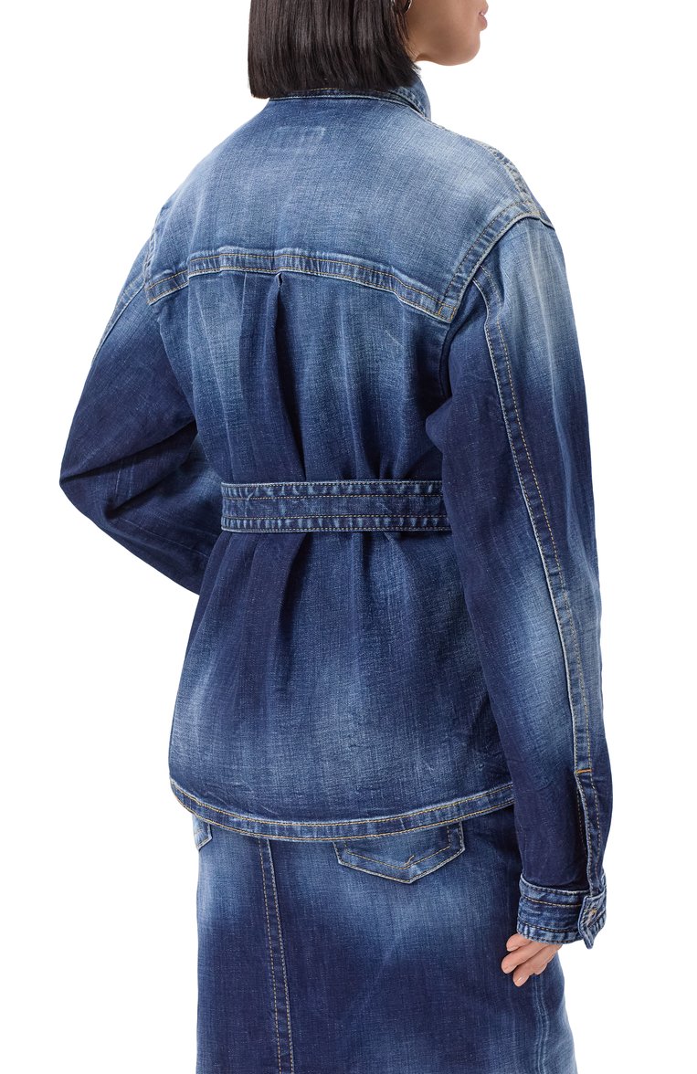 Женская джинсовая куртка DSQUARED2 синего цвета, арт. S75DL0906/S30664 | Фото 4 (Материал сплава: Проставлено; Длина (верхняя одежда): Короткие; Драгоценные камни: Проставлено; Рукава: Длинные; Кросс-КТ: Деним, Куртка, Легкие; Стили: Кэжуэл; Материал внешний: Деним, Хлопок)