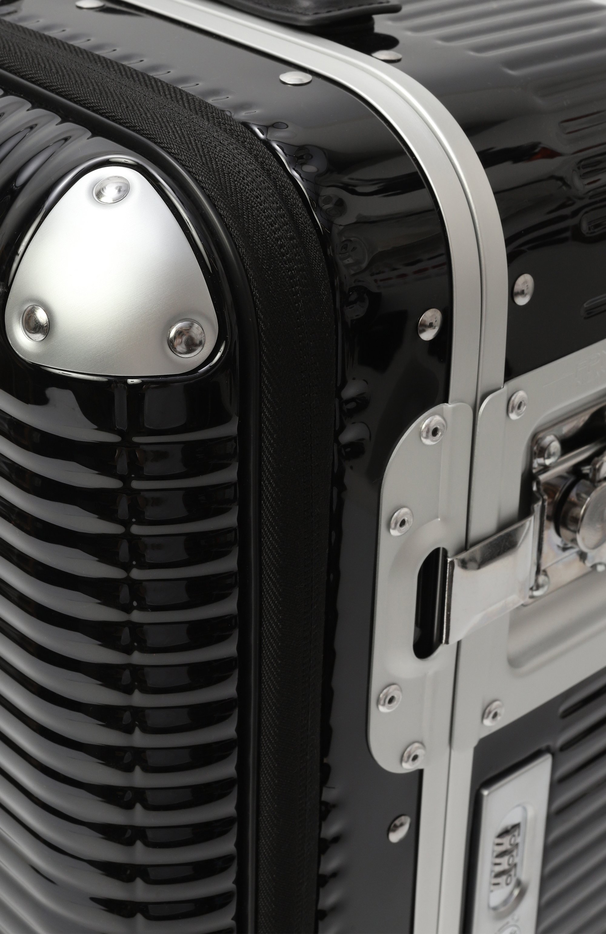 Чемодан bank light spinner FPM MILANO, арт. A1925301916, фото 2