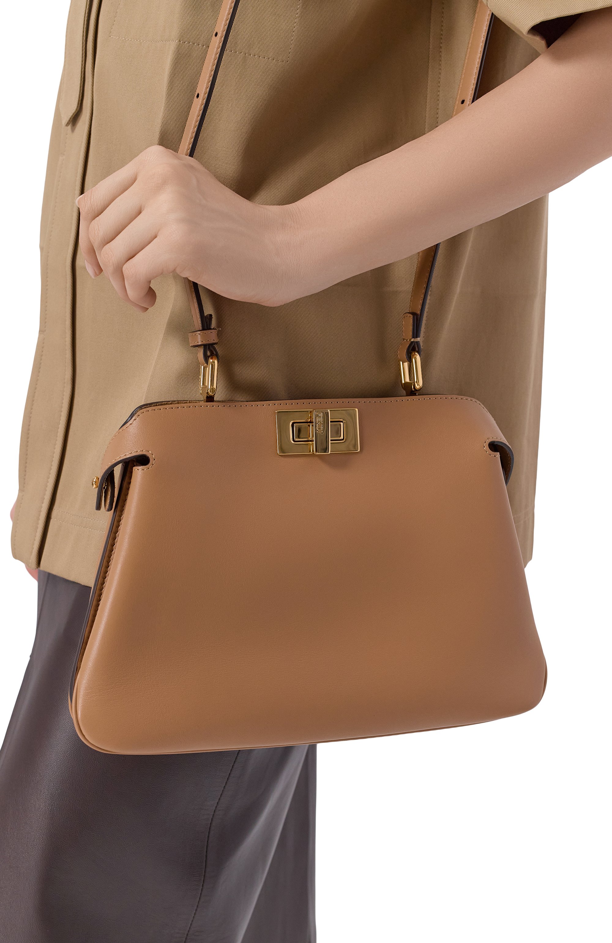 Сумка peekaboo soft small FENDI, арт. 8BN365/A0VH, фото 2