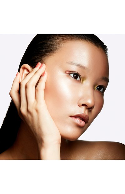 Компактная пудра extra dimension skinfinish, whisper of gilt (9g) MAC, арт. MLGK-01, фото 5