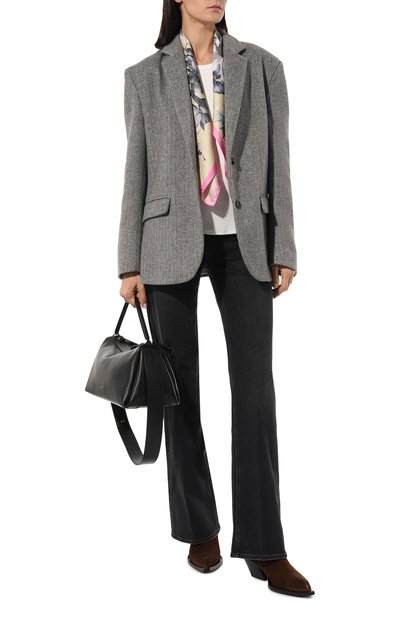 Шелковый платок DRIES VAN NOTEN бежевого цвета по цене 51250 руб., арт. 232-011301-7168, фото 2 Шелковый платок DRIES VAN NOTEN, арт. 232-011301-7168, фото 2