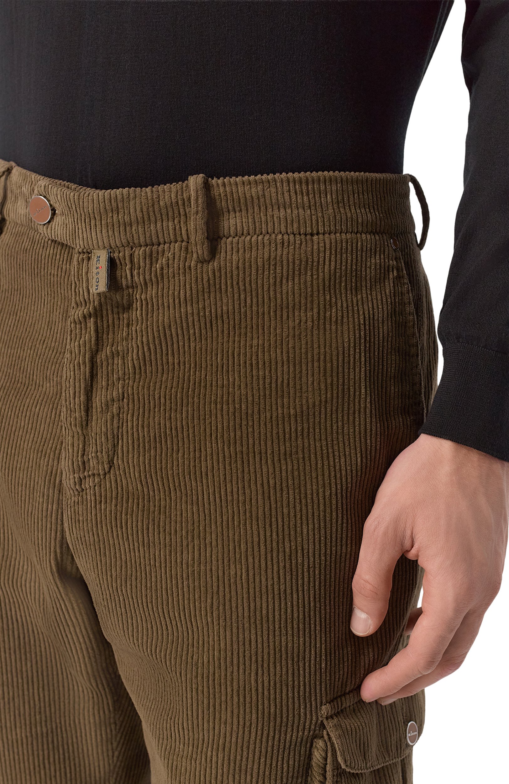 Вельветовые брюки-карго KITON хаки цвета по цене 159500 руб., арт. UFPPCAK0107L, фото 5 Вельветовые брюки-карго KITON, арт. UFPPCAK0107L, фото 5