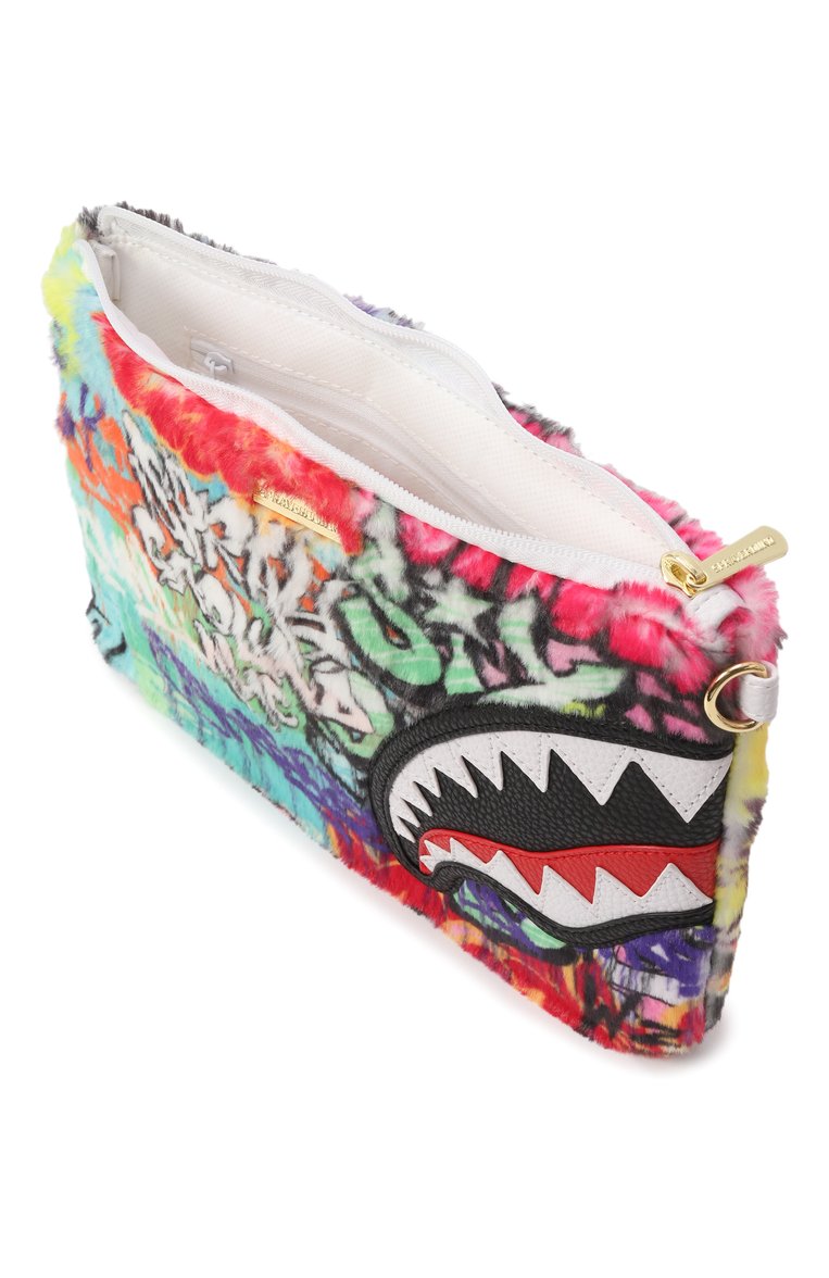 Детская клатч SPRAYGROUND разноцветного цвета, арт. 910B6920NSZ | Фото 3 (Нос: Не проставлено; Материал: Текстиль; Материал сплава: Проставлено)