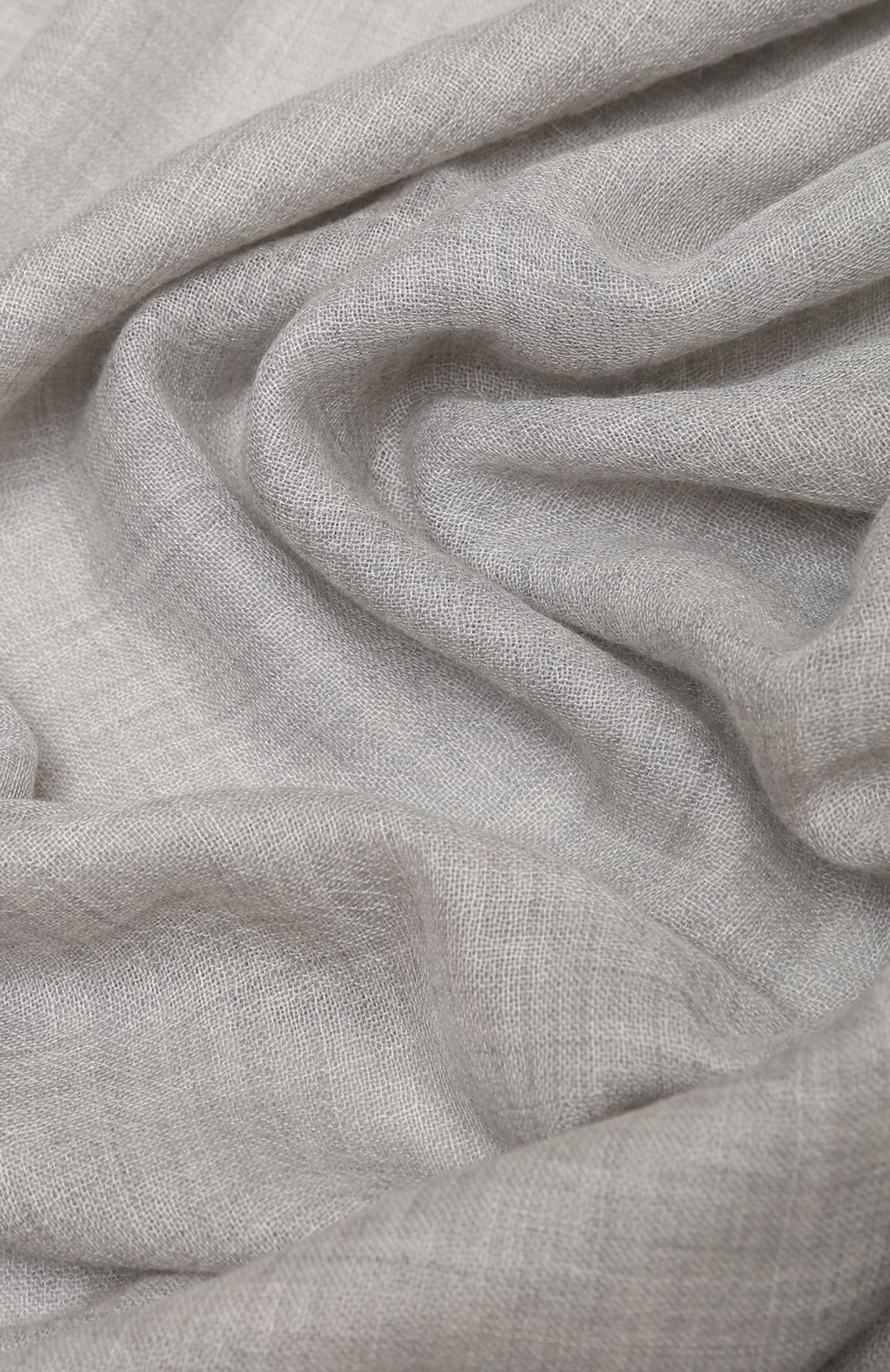 Кашемировый палантин BRUNELLO CUCINELLI серого цвета по цене 99000 руб., арт. MSC924059, фото 4 Кашемировый палантин BRUNELLO CUCINELLI, арт. MSC924059, фото 4