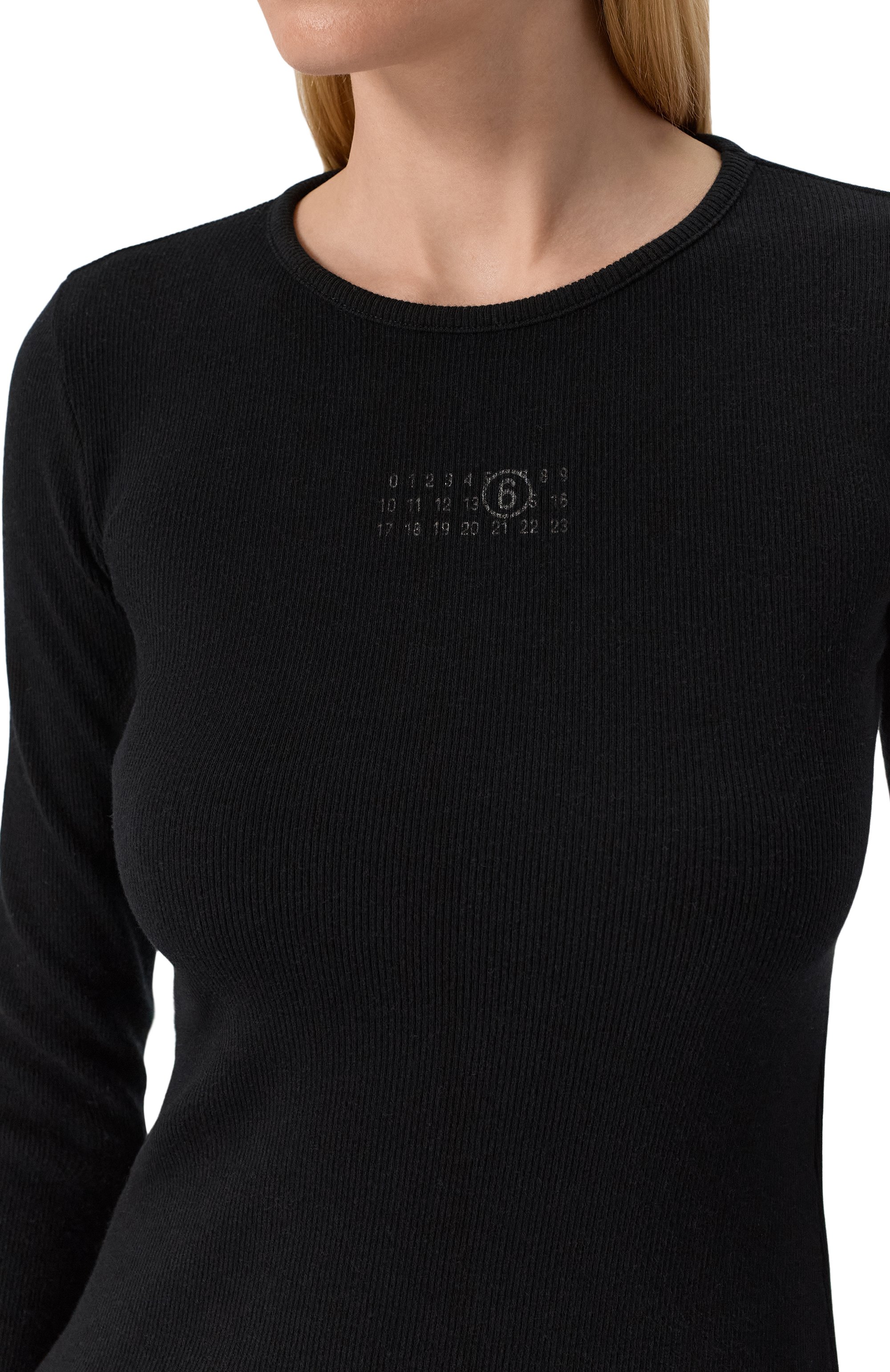 Лонгслив из хлопка и шерсти MM6 черного цвета по цене 38700 руб., арт. S52NH0029/M20122, фото 5 Лонгслив из хлопка и шерсти MM6, арт. S52NH0029/M20122, фото 5