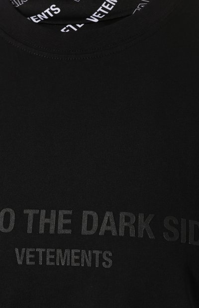Хлопковая футболка star wars x vetements VETEMENTS черного цвета по цене 23500 руб., арт. USW21TS002 1600/W, фото 5 Хлопковая футболка star wars x vetements VETEMENTS, арт. USW21TS002 1600/W, фото 5