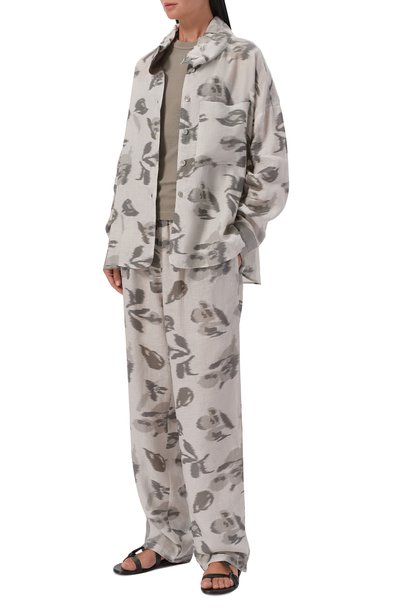 Льняные брюки EMPORIO ARMANI светло-серого цвета по цене 59500 руб., арт. EW004953/AF26966, фото 2 Льняные брюки EMPORIO ARMANI, арт. EW004953/AF26966, фото 2
