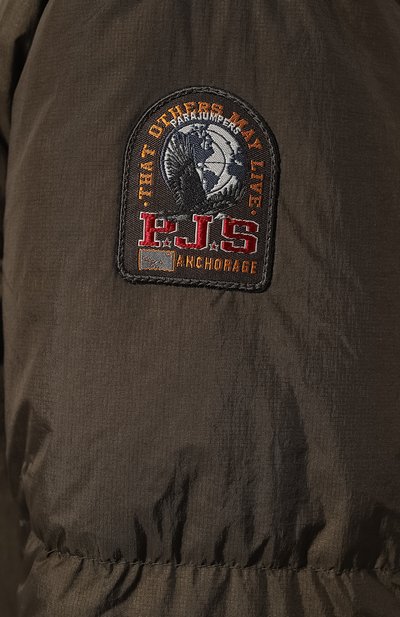 Двусторонний пуховик PARAJUMPERS хаки цвета по цене 87800 руб., арт. PWPUSB33, фото 5 Двусторонний пуховик PARAJUMPERS, арт. PWPUSB33, фото 5