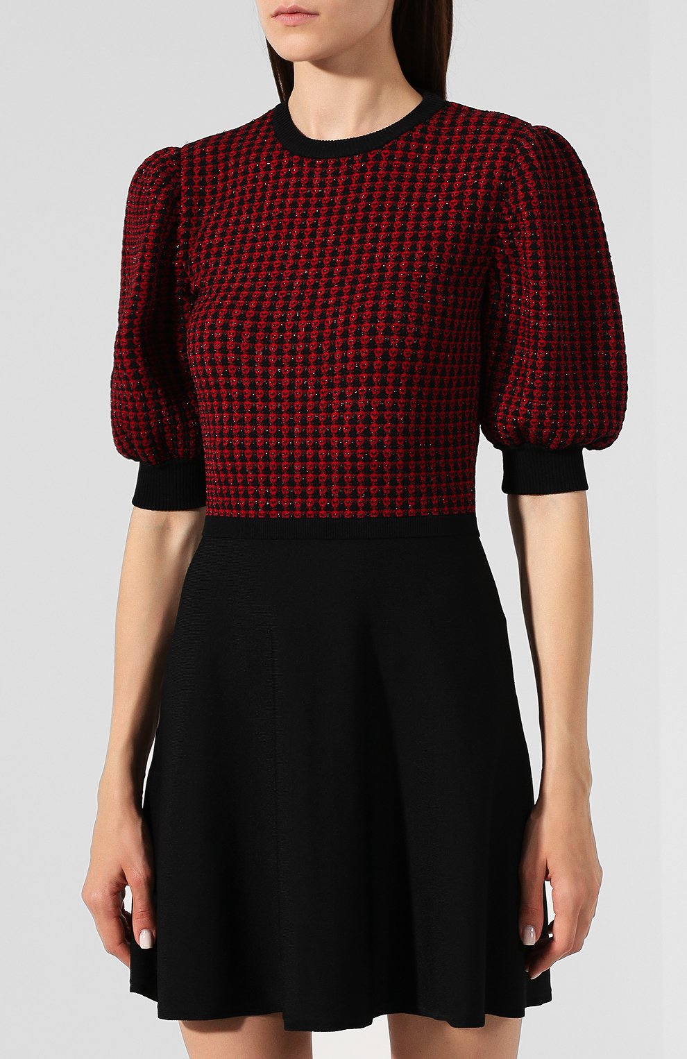 Платье из вискозы REDVALENTINO черного цвета по цене 39350 руб., арт. SR3KDA77/4GL, фото 3 Платье из вискозы REDVALENTINO, арт. SR3KDA77/4GL, фото 3