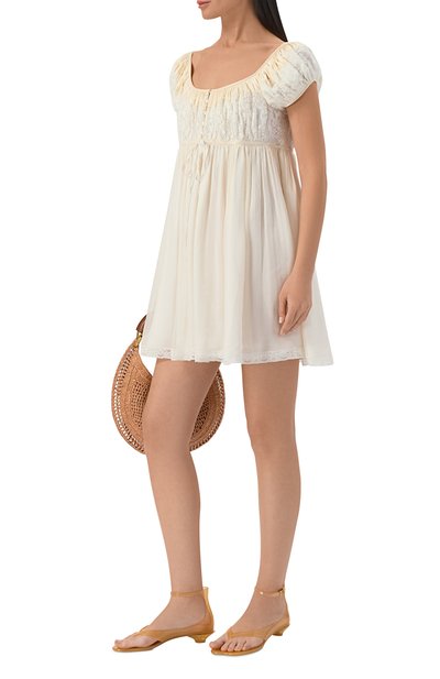 Босоножки jelly CHLOÉ бежевого цвета по цене 66550 руб., арт. CHC25U09VRQ, фото 3 Босоножки jelly CHLOÉ, арт. CHC25U09VRQ, фото 3
