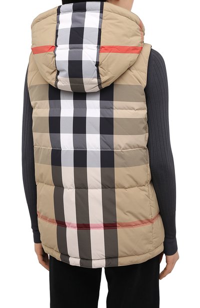 Пуховый жилет BURBERRY бежевого цвета по цене 141000 руб., арт. 8033432, фото 4 Пуховый жилет BURBERRY, арт. 8033432, фото 4