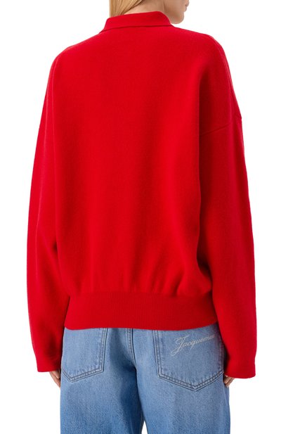 Поло из шерсти и кашемира JACQUEMUS красного цвета по цене 94950 руб., арт. 25HSWW00623AK0/0276, фото 4 Поло из шерсти и кашемира JACQUEMUS, арт. 25HSWW00623AK0/0276, фото 4