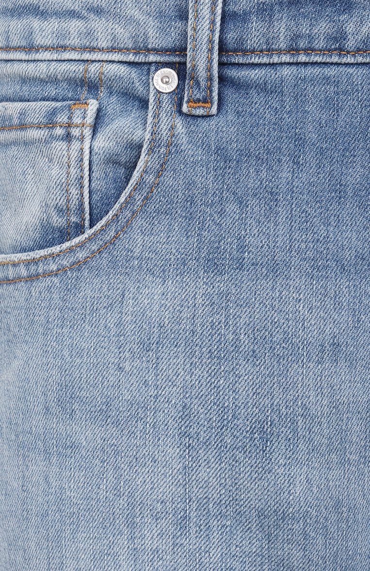 Мужские джинсы straight 7 FOR ALL MANKIND голубого цвета, арт. 7T099A56 | Фото 6 (Длина (брюки, джинсы): Стандартные; Детали: Делаве; Материал внешний: Хлопок, Деним; Кросс-КТ: Деним; Силуэт М (брюки): Прямые; Стили: Повседневный; Автоматизация ТО: Проставлено; Автоматизация состава: Проставлено)