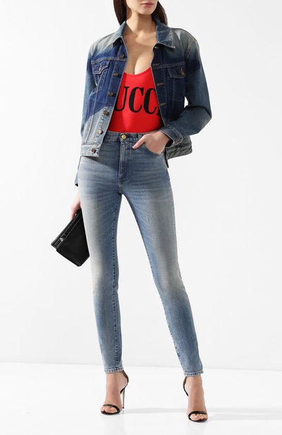 Джинсы с потертостями GUCCI синего цвета по цене 128160 руб., арт. 502797/XDAHY, фото 2 Джинсы с потертостями GUCCI, арт. 502797/XDAHY, фото 2