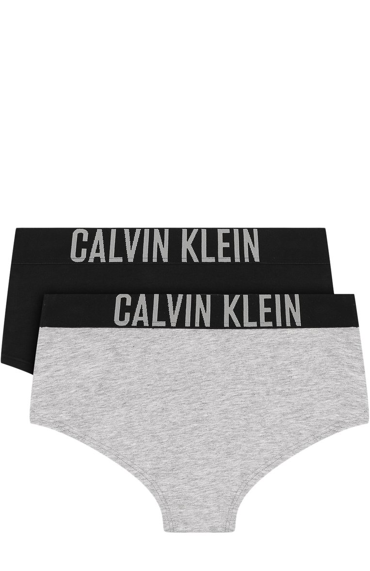 Детские комплект из двух трусов с логотипом бренда CALVIN KLEIN серого цвета, арт. G80G800151/4-7 | Фото 2 (Статус проверки: Проверена категория, Проверено; Материал внешний: Хлопок; Девочки Кросс-КТ: Комплект-белье; Рукава: Короткие; Материал сплава: Проставлено, Проверено; Драгоценные камни: Проставлено)