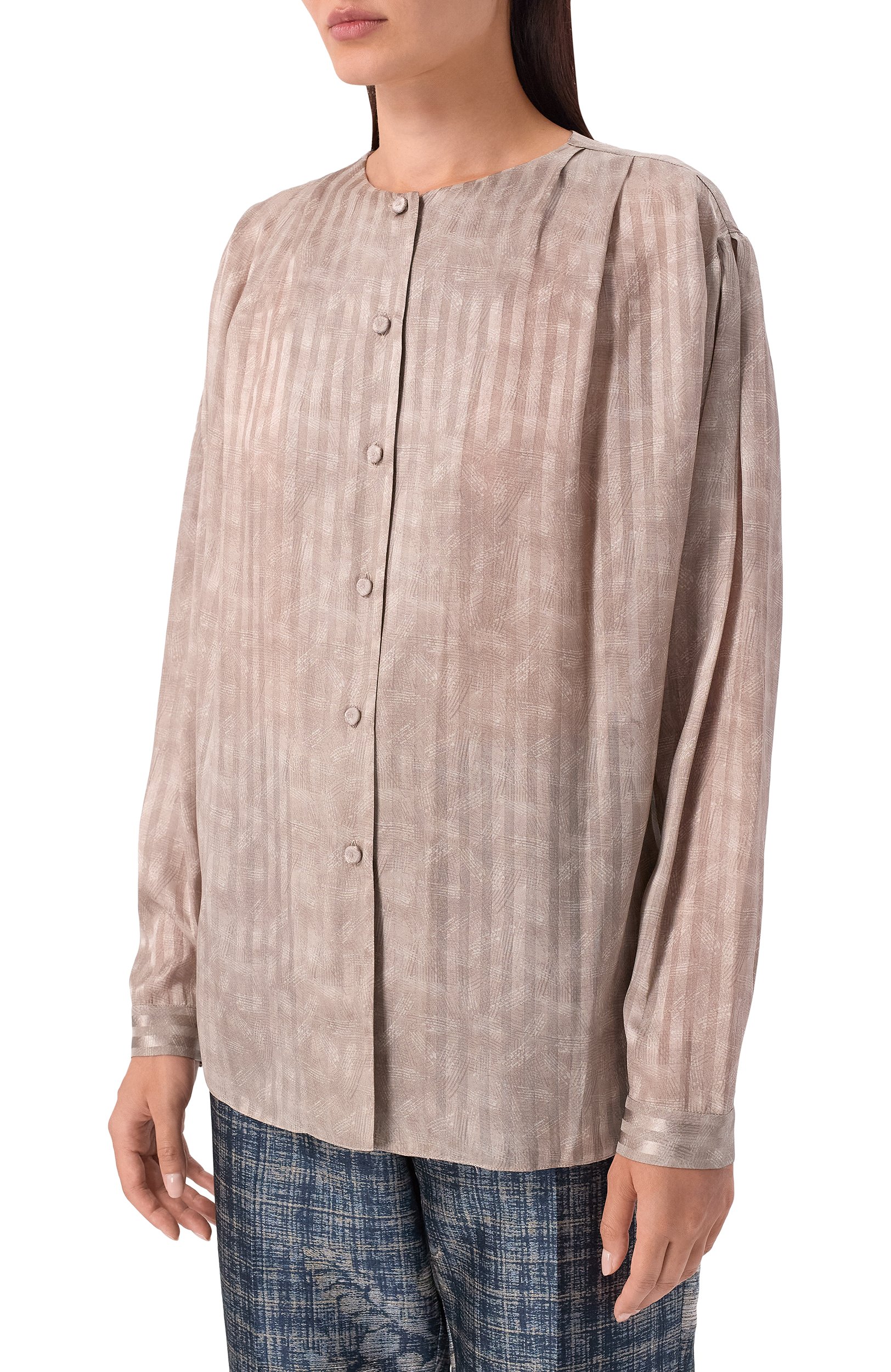 Шелковая блузка GIORGIO ARMANI серого цвета по цене 272500 руб., арт. GW004029/TE23038, фото 3 Шелковая блузка GIORGIO ARMANI, арт. GW004029/TE23038, фото 3