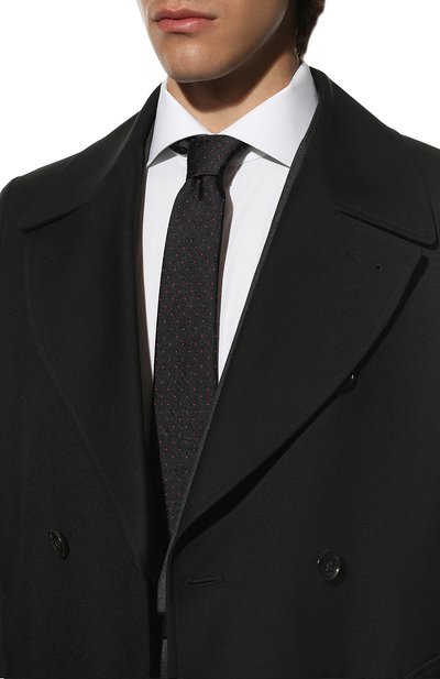 Шелковый галстук GIORGIO ARMANI темно-синего цвета по цене 18100 руб., арт. 360054/2F925, фото 2 Шелковый галстук GIORGIO ARMANI, арт. 360054/2F925, фото 2