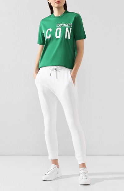 Хлопковые джоггеры DSQUARED2 белого цвета по цене 28300 руб., арт. S75KB0073/S25042, фото 2 Хлопковые джоггеры DSQUARED2, арт. S75KB0073/S25042, фото 2