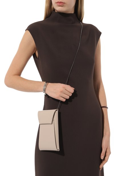 Кожаный чехол для iphone BRUNELLO CUCINELLI бежевого цвета по цене 78050 руб., арт. MWNKDB1357, фото 2 Кожаный чехол для iphone BRUNELLO CUCINELLI, арт. MWNKDB1357, фото 2