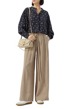 Женская сумка FERRAGAMO бежевого цвета, арт. 219795/779067 | Фото 7 (Ремень/цепочка: На ремешке; Материал: Натуральная кожа; Размер: small)