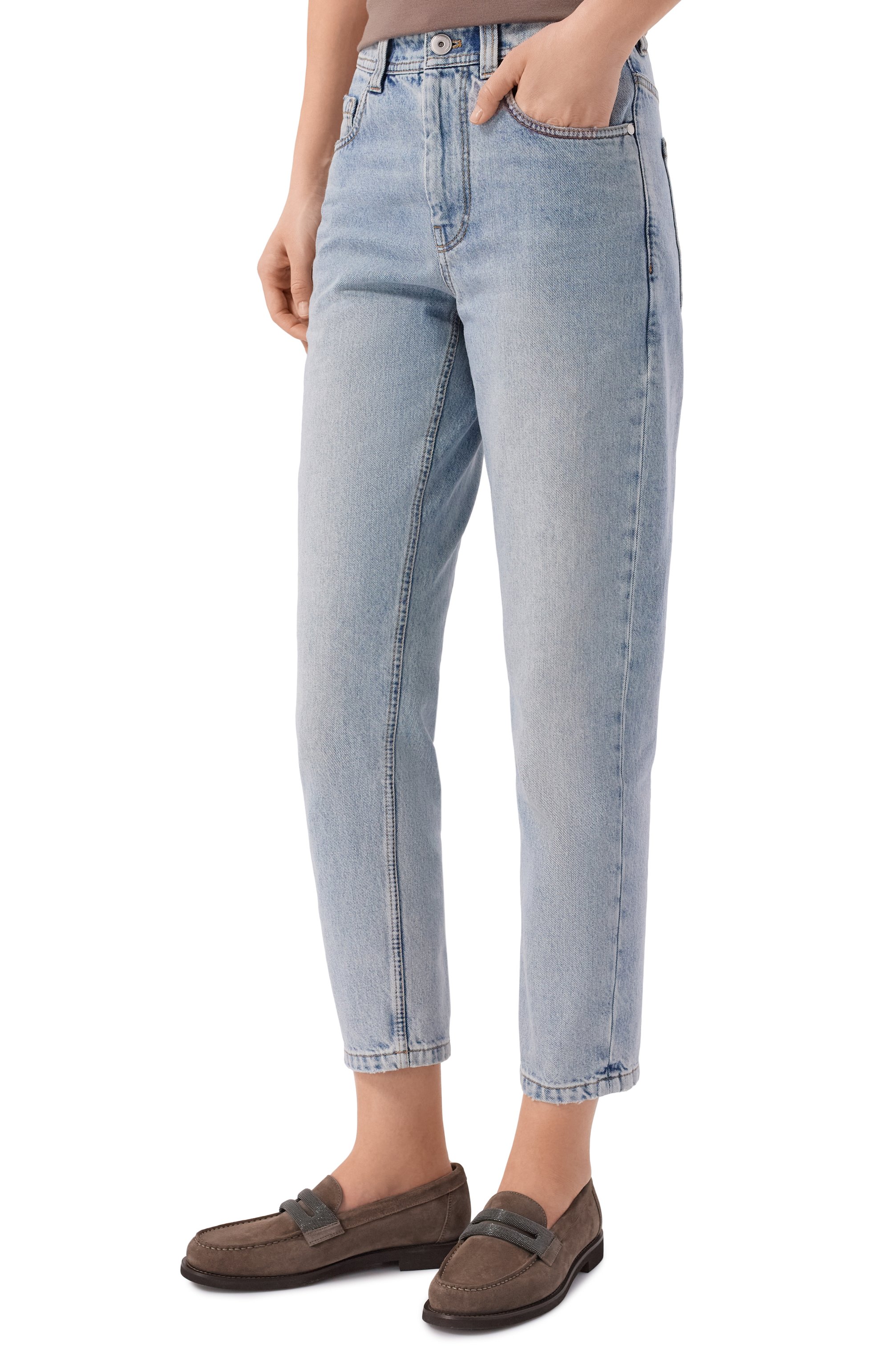 Джинсы baggy tapered BRUNELLO CUCINELLI голубого цвета по цене 133000 руб., арт. MA095P5319, фото 3 Джинсы baggy tapered BRUNELLO CUCINELLI, арт. MA095P5319, фото 3