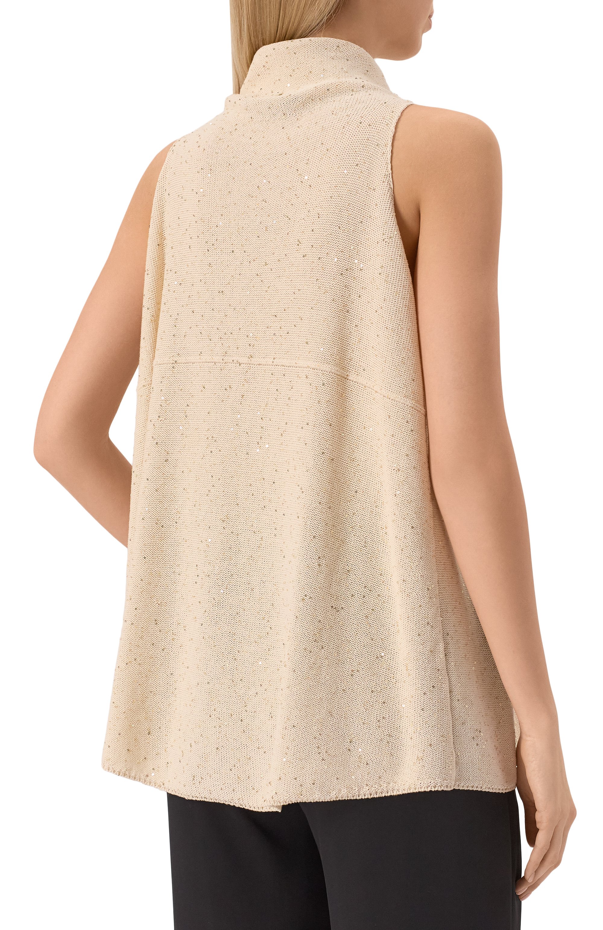 Хлопковый топ LORENA ANTONIAZZI кремового цвета по цене 69350 руб., арт. P25124MJ38A/3049, фото 4 Хлопковый топ LORENA ANTONIAZZI, арт. P25124MJ38A/3049, фото 4