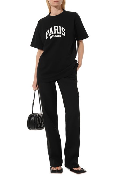 Хлопковая футболка BALENCIAGA черного цвета по цене 88200 руб., арт. 612965 TLVL7, фото 2 Хлопковая футболка BALENCIAGA, арт. 612965 TLVL7, фото 2