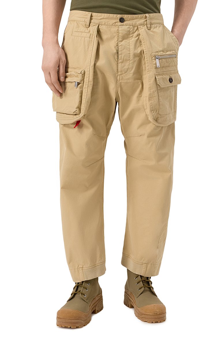 Мужские хлопковые брюки-карго DSQUARED2 бежевого цвета, арт. S74KB1027/S41794 | Фото 3 (Материал внешний: Хлопок; Длина (брюки, джинсы): Укороченные; Силуэт М (брюки): Карго; Случай: Повседневный; Стили: Гранж)