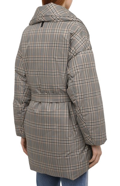 Пуховая куртка MACKAGE серого цвета по цене 110500 руб., арт. LE0NIE-PL, фото 4 Пуховая куртка MACKAGE, арт. LE0NIE-PL, фото 4