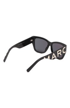 Женские солнцезащитные очки MARC JACOBS (THE) черного цвета, арт. MARC 695 80S | Фото 4 (Региональные ограничения белый список (Axapta Mercury): Не проставлено; Нос: Не проставлено; Материал: Пластик; Тип очков: С/з; Очки форма: Квадратные; Оптика Гендер: оптика-женское)