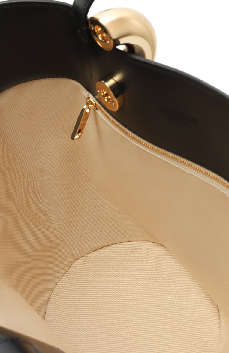 Женская сумка-тоут le bambola JACQUEMUS черного цвета, арт. 25E251BA412/3000 | Фото 5 (Автоматизация ТО: Проставлено; Автоматизация состава: Проставлено; Материал: Натуральная кожа; Размер: medium)