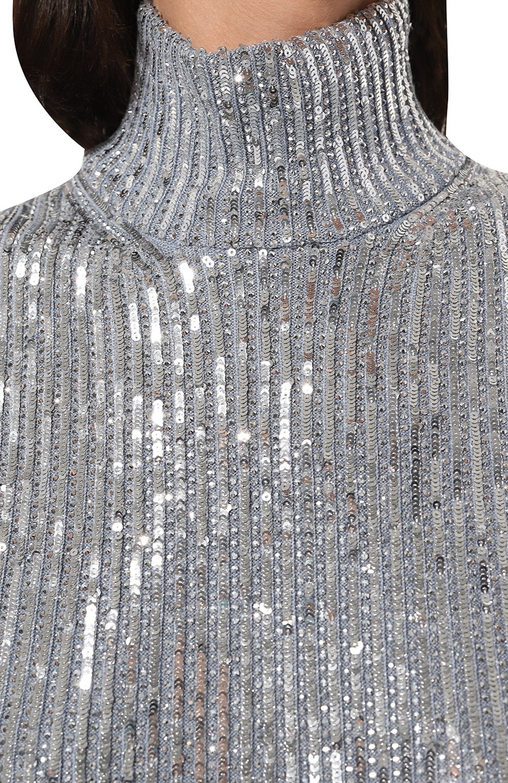 Топ с пайетками GUCCI серебряного цвета по цене 429120 руб., арт. 680084 XKB5Q, фото 5 Топ с пайетками GUCCI, арт. 680084 XKB5Q, фото 5