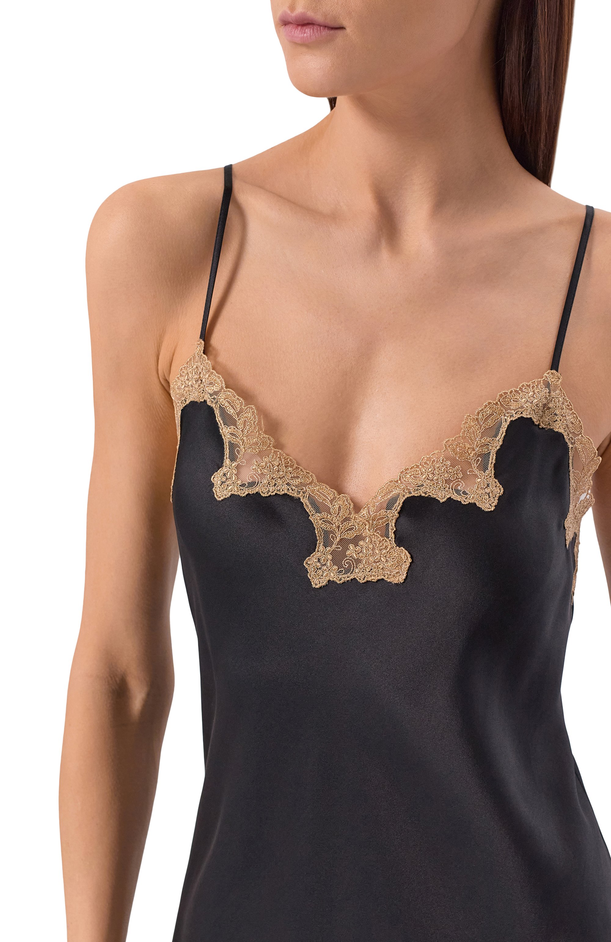 Шелковая сорочка EVA B.BITZER черного цвета по цене 42070 руб., арт. 29314478, фото 4 Шелковая сорочка EVA B.BITZER, арт. 29314478, фото 4