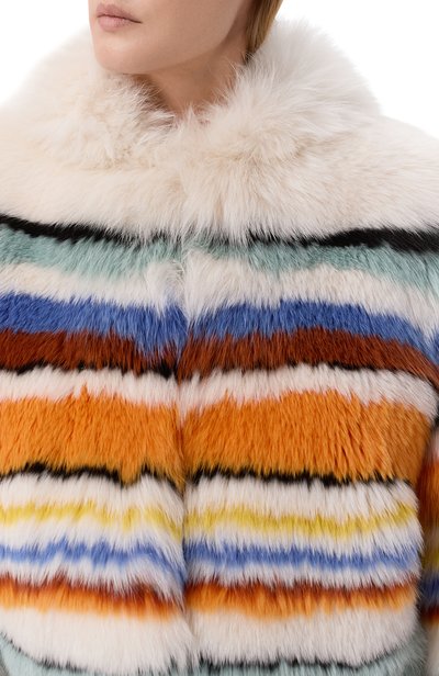 Шуба из лисы MISSONI разноцветного цвета по цене 1995000 руб., арт. I17.MD.208443, фото 5 Шуба из лисы MISSONI, арт. I17.MD.208443, фото 5