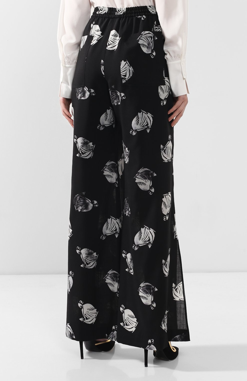 Шерстяные брюки LANVIN черно-белого цвета по цене 77450 руб., арт. RW-TR505I-4172-H19, фото 4 Шерстяные брюки LANVIN, арт. RW-TR505I-4172-H19, фото 4