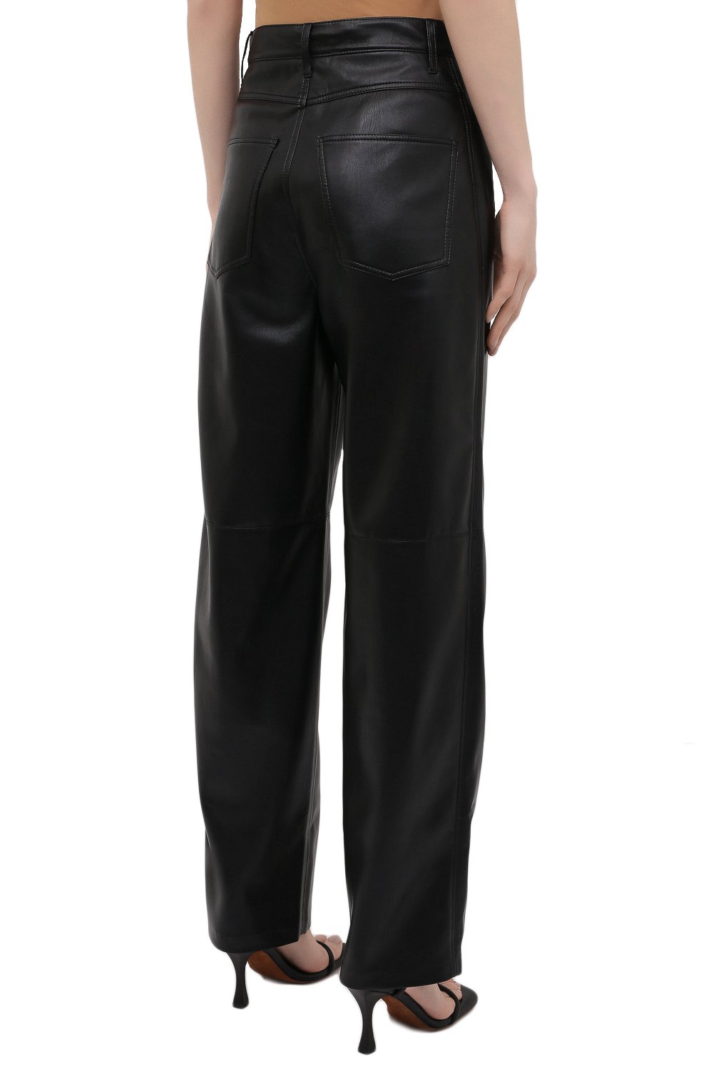 Брюки NANUSHKA черного цвета по цене 52050 руб., арт. RADHA_BLACK_VEGAN LEATHER, фото 4 Брюки NANUSHKA, арт. RADHA_BLACK_VEGAN LEATHER, фото 4