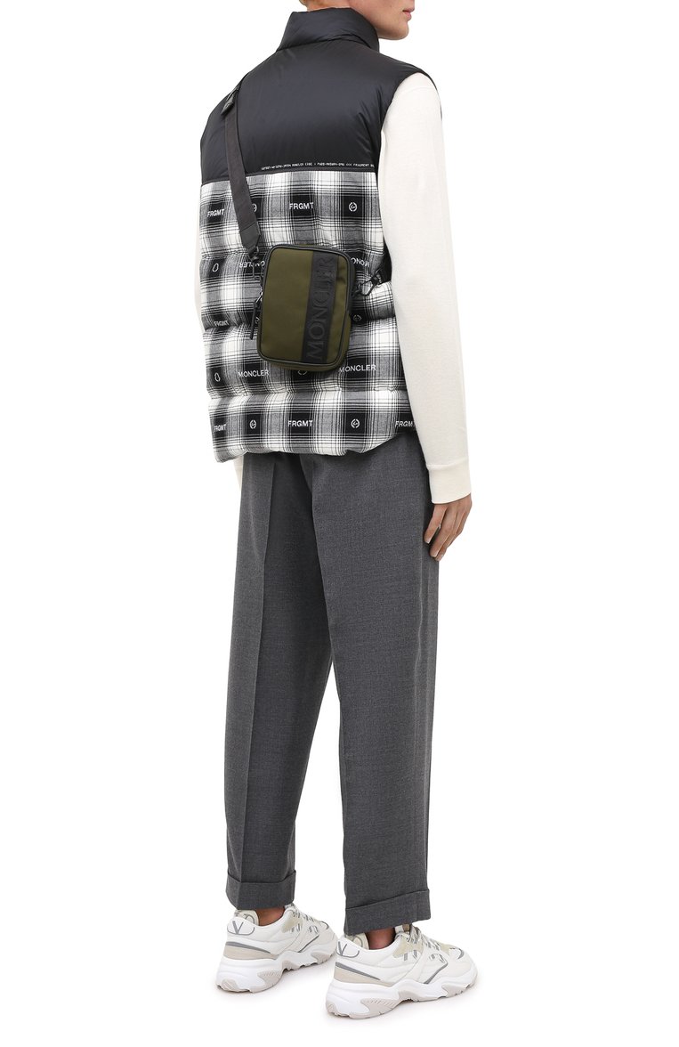Мужская текстильная сумка MONCLER хаки цвета, арт. F2-09A-5L700-00-02SL1 | Фото 2 (Материал: Текстиль; Ремень/цепочка: На ремешке; Размер: mini)