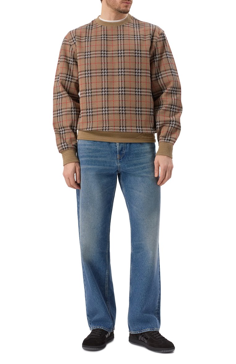 Мужские джинсы GOLDEN GOOSE DELUXE BRAND синего цвета, арт. GMP01636.P000621 | Фото 2 (Материал внешний: Хлопок, Деним; Длина (брюки, джинсы): Стандартные; Кросс-КТ: Деним; Детали: Делаве; Силуэт М (брюки): Широкие; Стили: Повседневный)