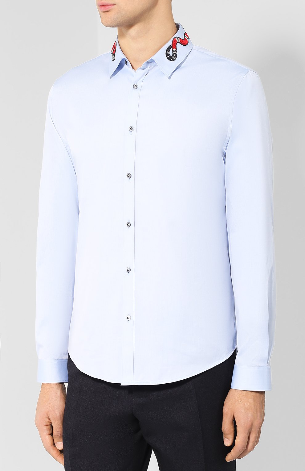 Хлопковая рубашка с воротником кент GUCCI голубого цвета по цене 66240 руб., арт. 433550/Z3898, фото 3 Хлопковая рубашка с воротником кент GUCCI, арт. 433550/Z3898, фото 3