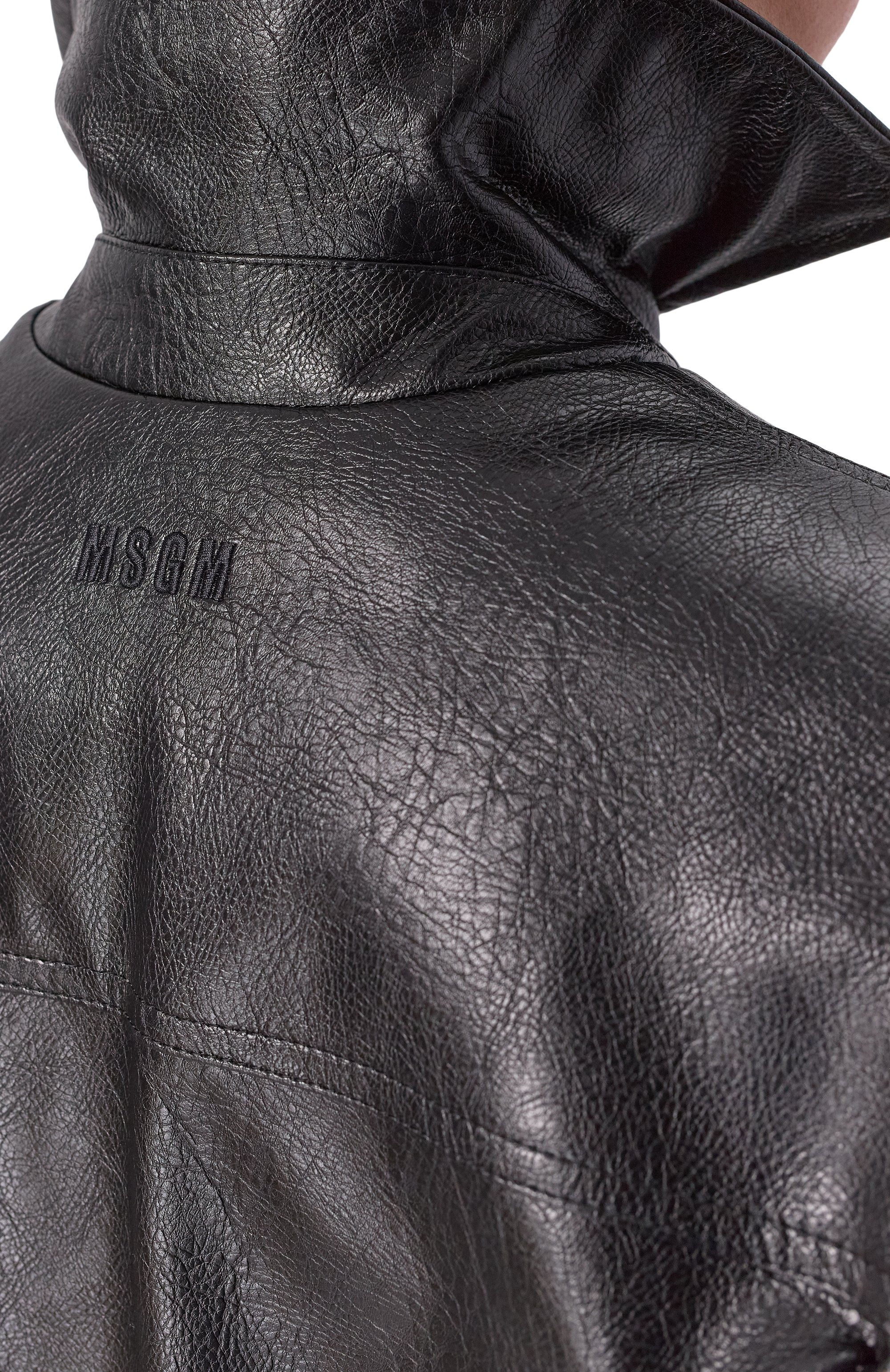 Бомбер из экокожи MSGM черного цвета по цене 69950 руб., арт. 3942MDH03X/257804, фото 5 Бомбер из экокожи MSGM, арт. 3942MDH03X/257804, фото 5