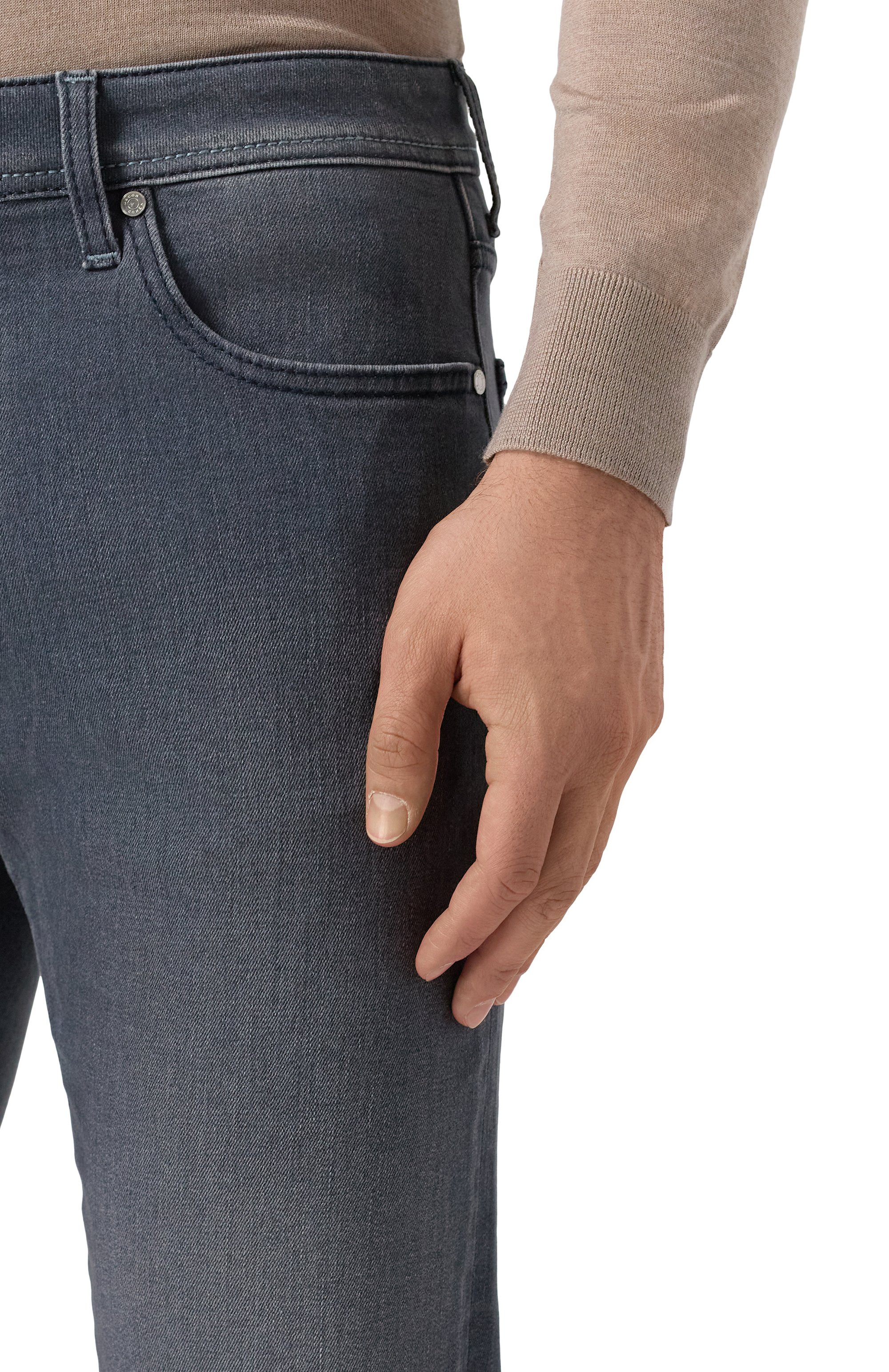 Джинсы bard JACOB COHEN темно-серого цвета по цене 71650 руб., арт. 25I P/JUM_QM004 059 S3618 S1, фото 5 Джинсы bard JACOB COHEN, арт. 25I P/JUM_QM004 059 S3618 S1, фото 5