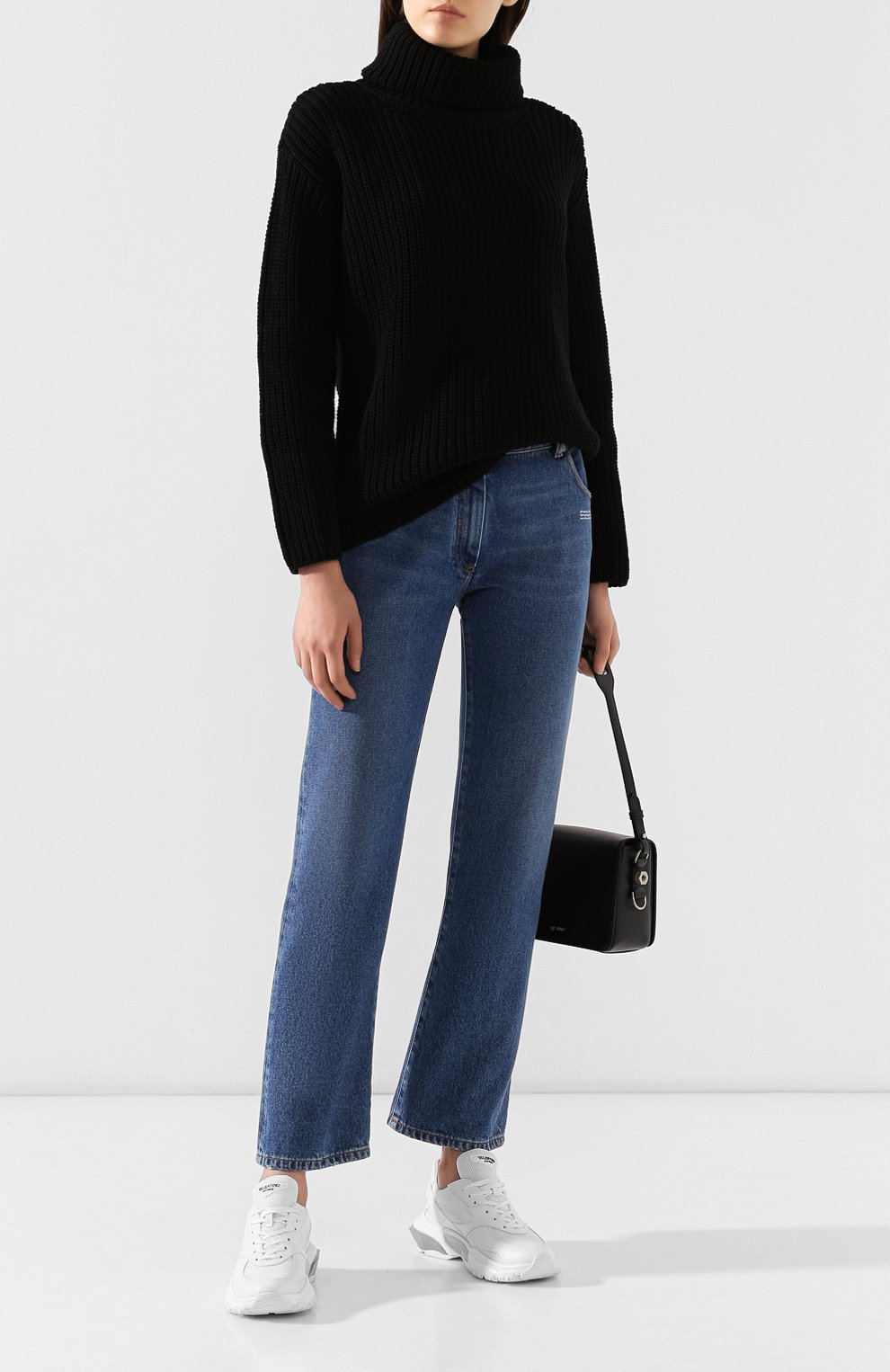 Хлопковый пуловер REDVALENTINO черно-белого цвета по цене 32100 руб., арт. SR3KCB45/4DB, фото 2 Хлопковый пуловер REDVALENTINO, арт. SR3KCB45/4DB, фото 2