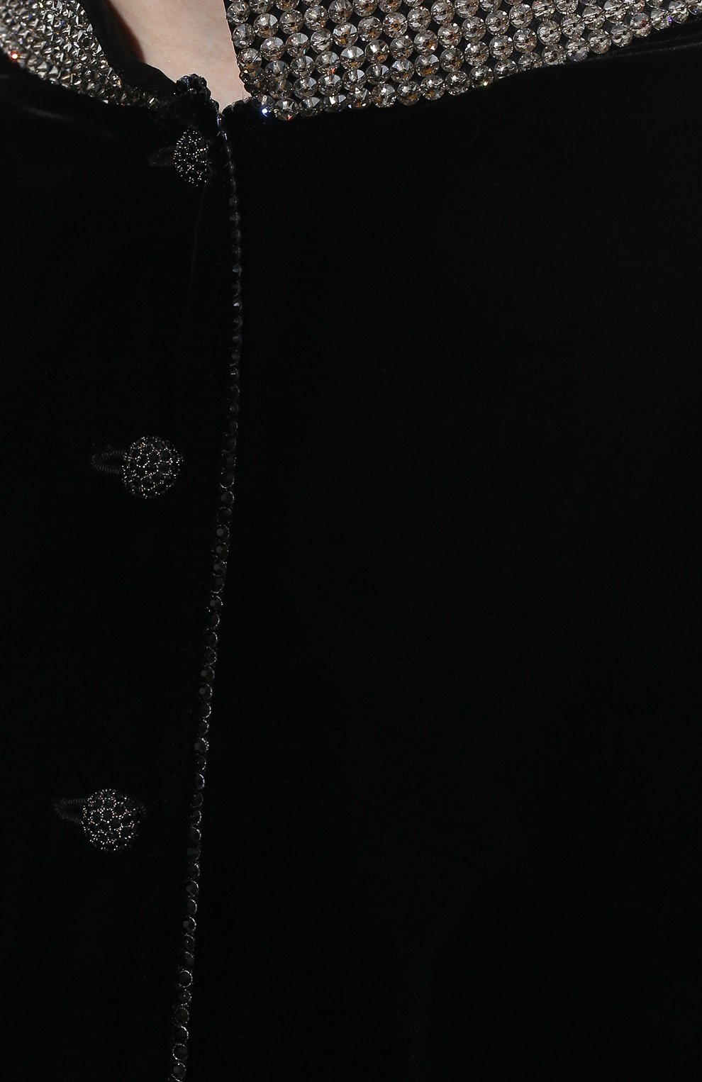 Бархатный жакет GIORGIO ARMANI черного цвета по цене 1060000 руб., арт. 1WHGR02F/T02Y6, фото 5 Бархатный жакет GIORGIO ARMANI, арт. 1WHGR02F/T02Y6, фото 5