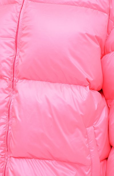 Пуховик VALENTINO розового цвета по цене 288500 руб., арт. UV3CNB106GM, фото 5 Пуховик VALENTINO, арт. UV3CNB106GM, фото 5