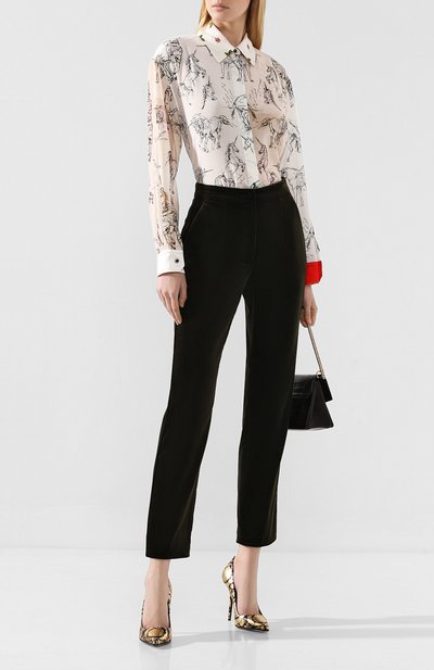 Хлопковые брюки DOLCE & GABBANA хаки цвета по цене 72500 руб., арт. FTAM2T/FUWB3, фото 2 Хлопковые брюки DOLCE & GABBANA, арт. FTAM2T/FUWB3, фото 2