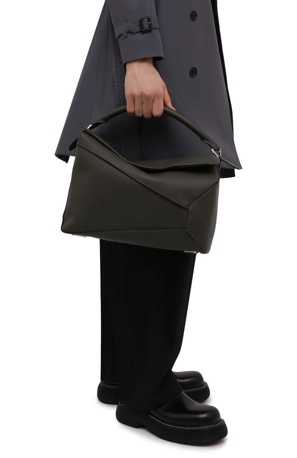 Кожаная сумка puzzle large LOEWE хаки цвета по цене 324000 руб., арт. B510140X01, фото 2 Кожаная сумка puzzle large LOEWE, арт. B510140X01, фото 2