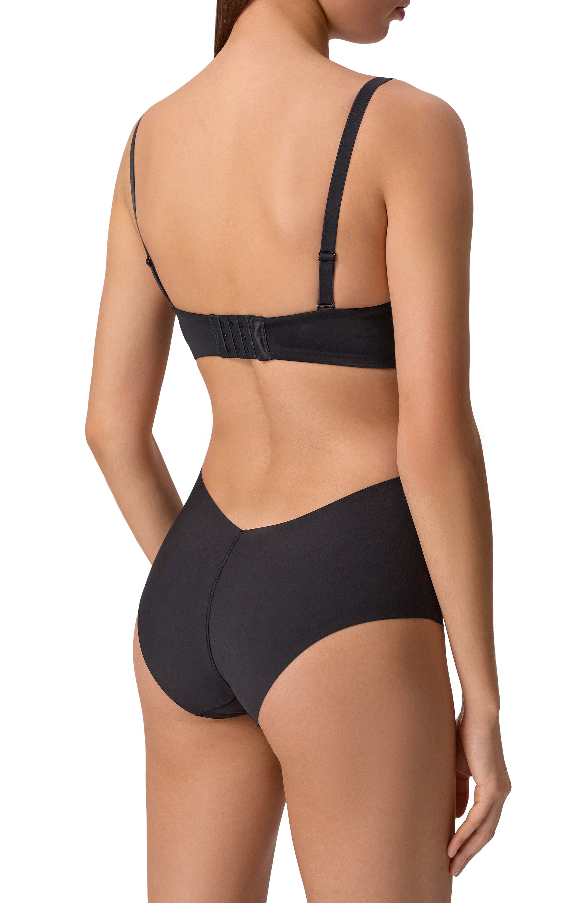 Трусы с завышенной талией BYE BRA черного цвета по цене 7950 руб., арт. 2445, фото 3 Трусы с завышенной талией BYE BRA, арт. 2445, фото 3