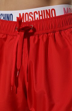Женский шорты MOSCHINO красного цвета, арт. V7147/5989 | Фото 5 (Материал внешний: Синтетический материал; Стили: Спорт-шик; Женское Кросс-КТ: Раздельные купальники; Материал сплава: Проставлено; Нос: Не проставлено; Драгоценные камни: Проставлено)